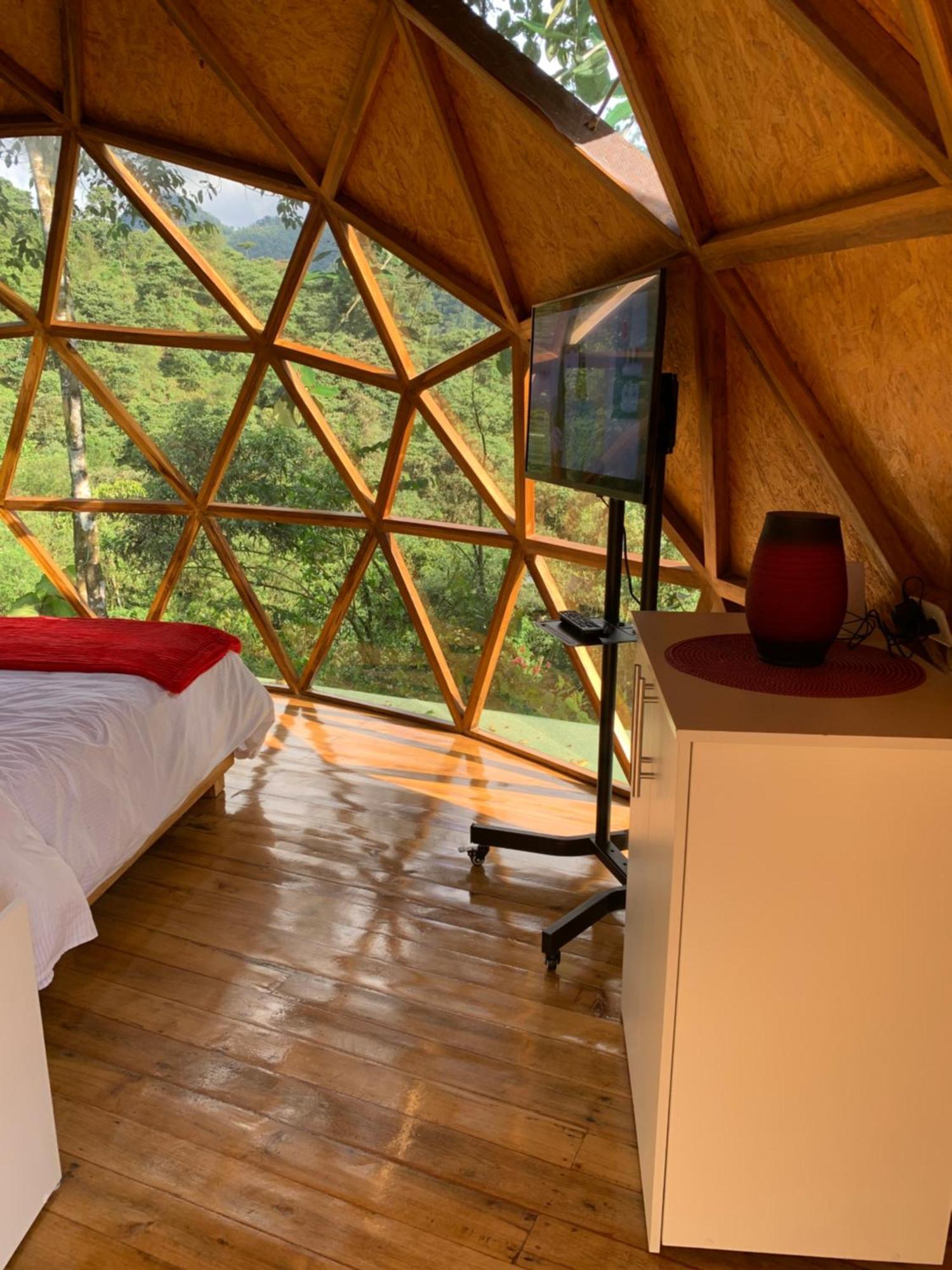 Magic Elf Glamping Lägenhet Mindo Exteriör bild